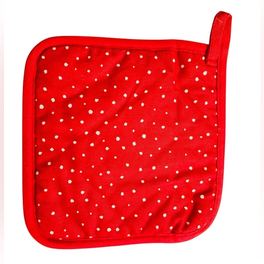 NEW Williams Sonoma Peanuts Snoopy kitchen towel & potholder Christmas holiday